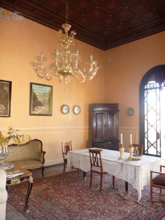 B&B Di Charme Camelie Palazzo Nicotra Riposto Kültér fotó