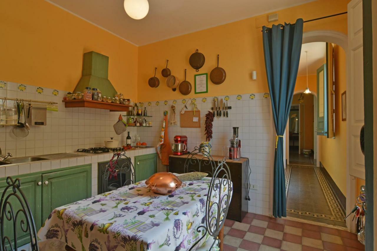 B&B Di Charme Camelie Palazzo Nicotra Riposto Kültér fotó