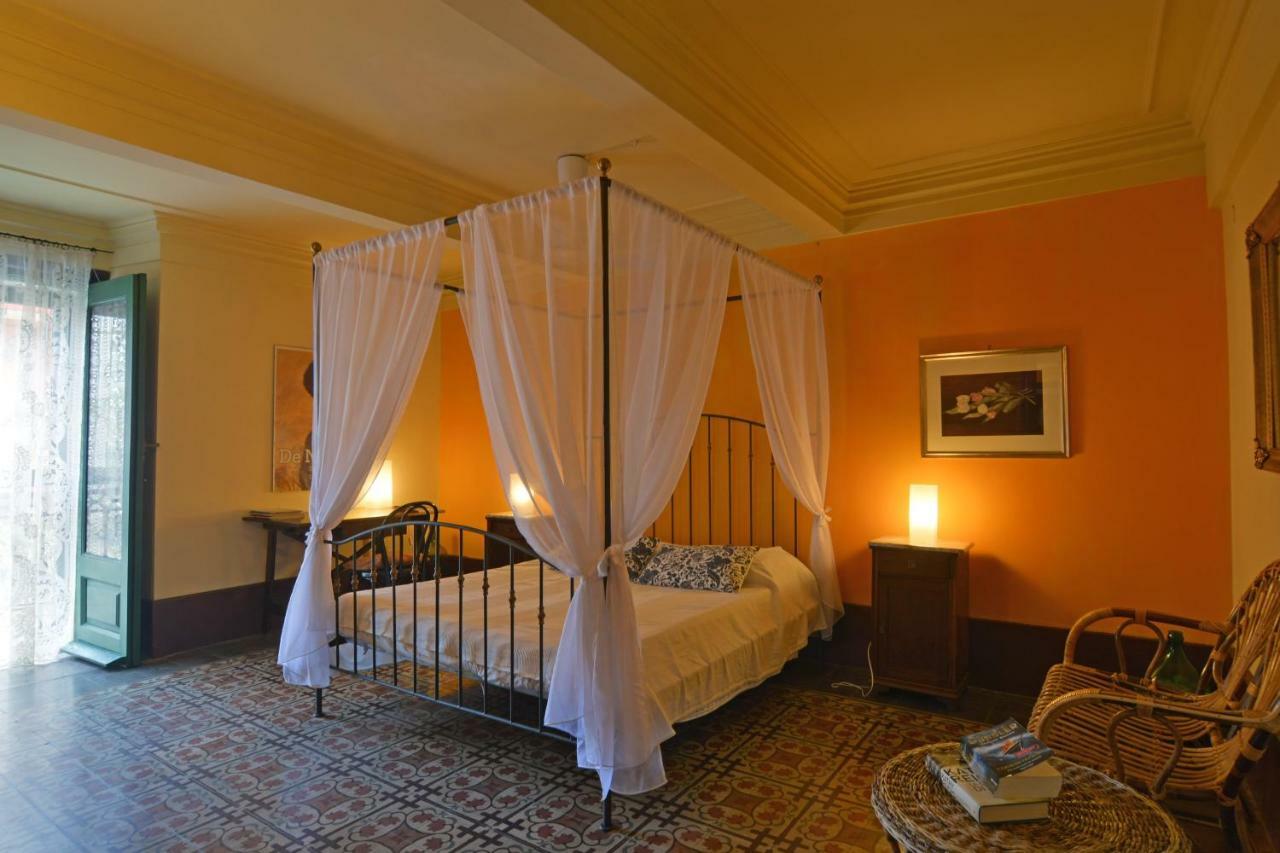 B&B Di Charme Camelie Palazzo Nicotra Riposto Kültér fotó