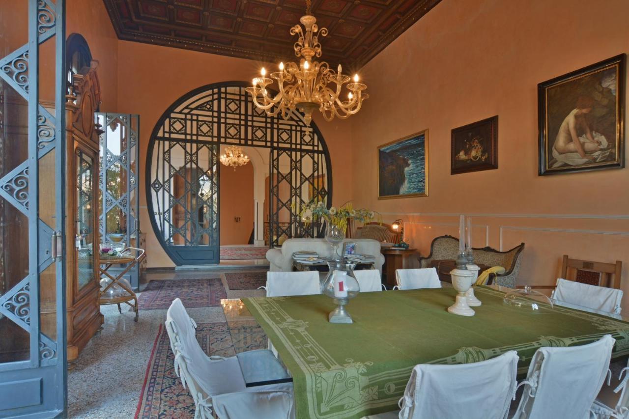 B&B Di Charme Camelie Palazzo Nicotra Riposto Kültér fotó